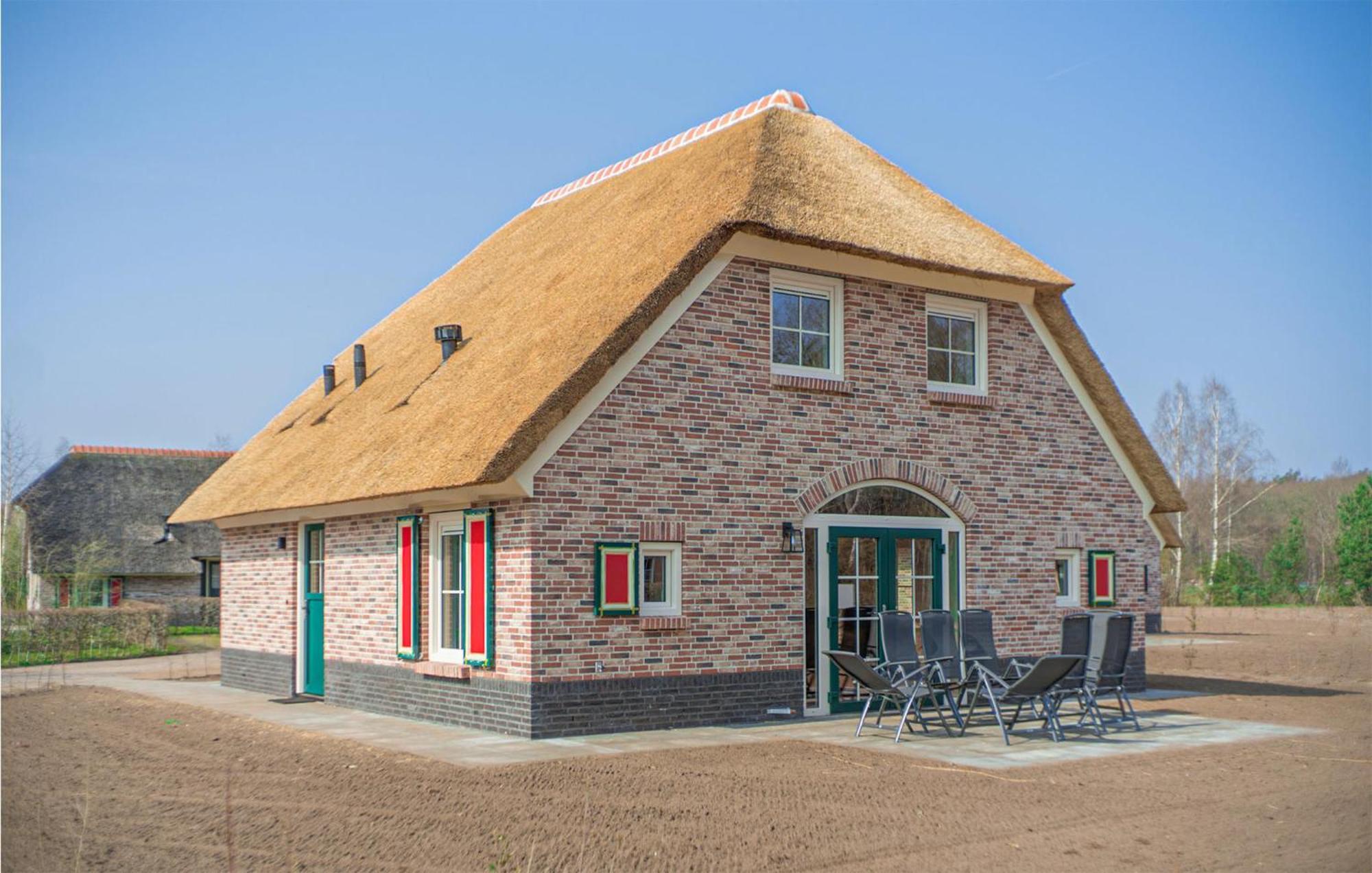 Cozy Home In Den Ham With Kitchen 外观 照片